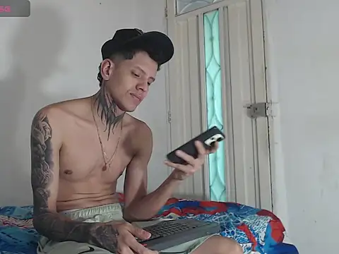Snapshot of gabriel_reyes21 chatting on 16, 7, 2026 gabriel reyes21 online show from 16, 7, 2026