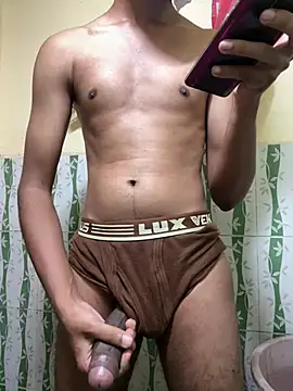Snapshot of uryoungson chatting on 1, 8, 2026 uryoungson online show from 1, 8, 2026