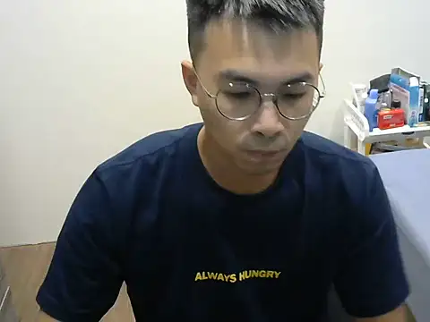 silverwolfwoof online show from 20, 5, 2026