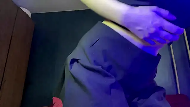 ShariLappas online show from 2, 4, 2026