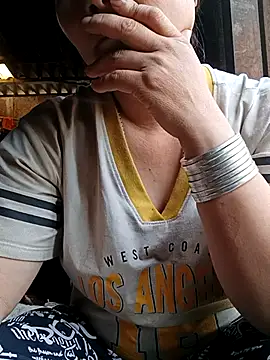 Lindxx-hot online show from 8, 4, 2026