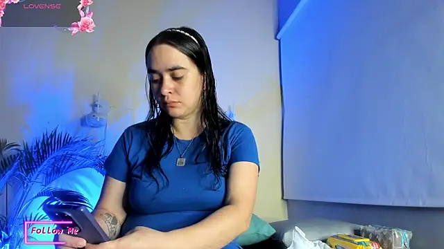  VALERIAGOMEZ online show from 7, 4, 2026