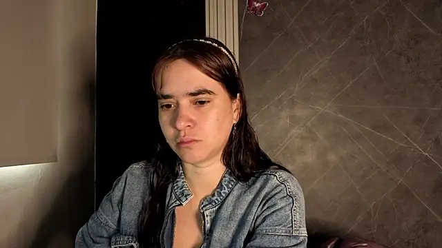  VALERIAGOMEZ online show from 24, 6, 2026