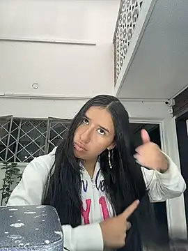 LilyRossi  online show from 4, 7, 2026