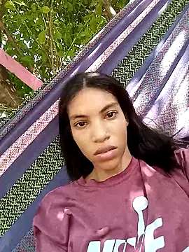 Snapshot of ginevere_20 chatting on 1, 3, 2026 ginevere 20 online show from 1, 3, 2026