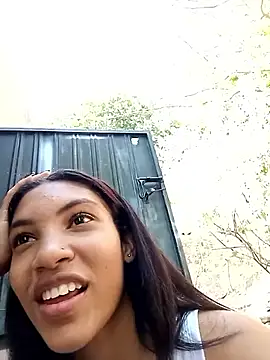 ginevere 20 online show from 2, 4, 2026