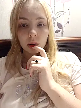 Snapshot of Prinseska27 chatting on 10, 3, 2026 Prinseska27 online show from 10, 3, 2026