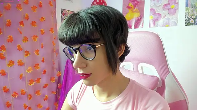 Madeline 21 online show from 7, 3, 2026