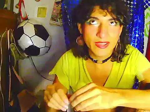 RAMONA TIJERAX online show from 3, 7, 2026
