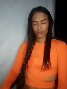 FlorSalvaje  online show from 2, 4, 2026