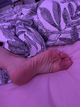 shymegirl online show from 2, 3, 2026