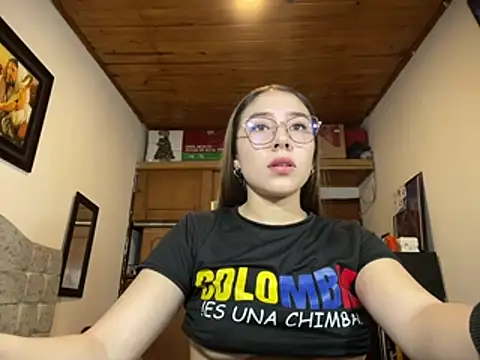 SquirtMaddiee  online show from 15, 3, 2026