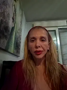 Snapshot of ssndratrans chatting on 3, 6, 2026 ssndratrans online show from 3, 6, 2026