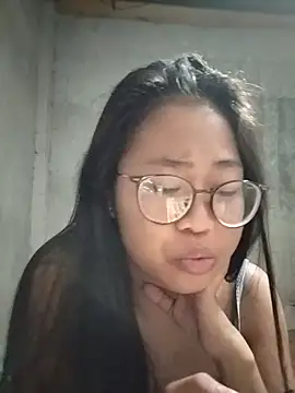 Snapshot of angelpinay44 chatting on 10, 7, 2026 angelpinay44 online show from 10, 7, 2026