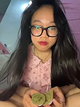 Leeeeiu online show from 11, 4, 2026