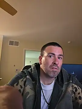 Biggbaddwulf7 online show from 26, 6, 2026