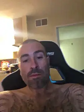 Biggbaddwulf7 online show from 29, 6, 2026