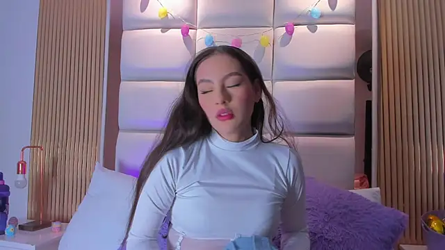 Megaan Rousee online show from 3, 4, 2026