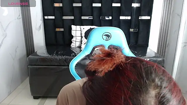 Sophirose a online show from 4, 3, 2026