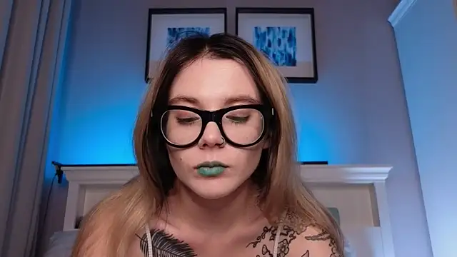 AliceTease online show from 16, 5, 2026