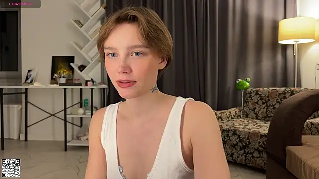 Snapshot of Lolatatee chatting on 1, 7, 2026 Lolatatee online show from 1, 7, 2026