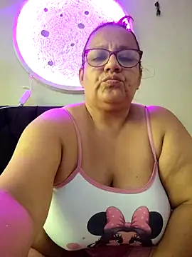 Roxy 77 online show from 2, 3, 2026