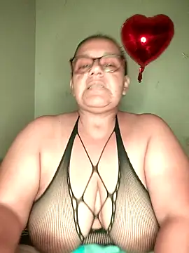 Roxy 77 online show from 24, 3, 2026