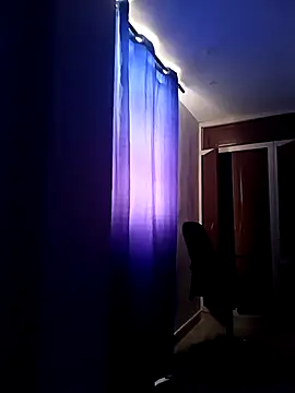 Snapshot of zeus_Drako chatting on 4, 3, 2026 zeus Drako online show from 4, 3, 2026