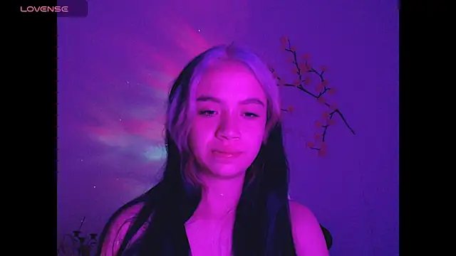 Snapshot of sweet_molly420 chatting on 1, 6, 2026 sweet molly420 online show from 1, 6, 2026