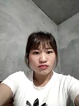 Lilinn  online show from 12, 4, 2026