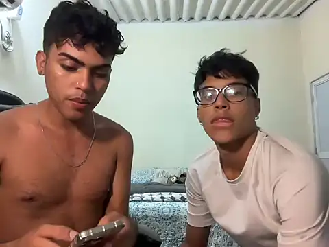 DeividBigCock23 online show from 25, 4, 2026