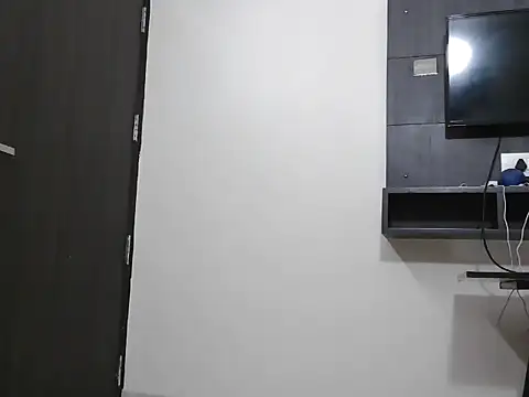 Snapshot of TheSexyGirl69 chatting on 17, 7, 2026 TheSexyGirl69 online show from 17, 7, 2026