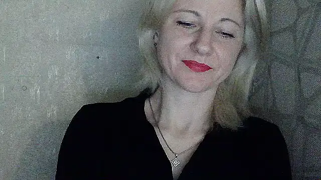 Katerina-Kissa online show from 15, 4, 2026