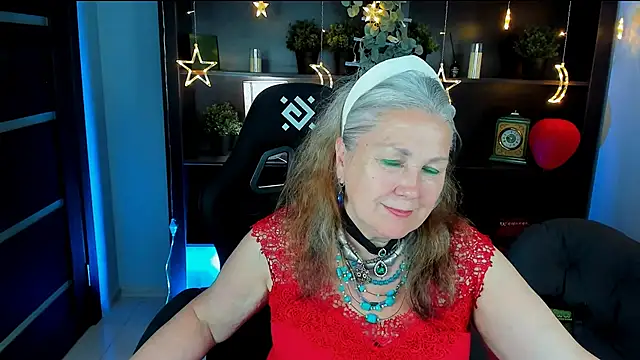 Snapshot of LilaMaharani chatting on 19, 6, 2026 LilaMaharani online show from 19, 6, 2026