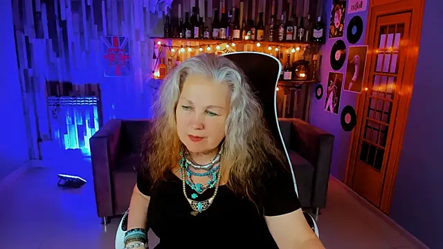 Snapshot of LilaMaharani chatting on 25, 6, 2026 LilaMaharani online show from 25, 6, 2026