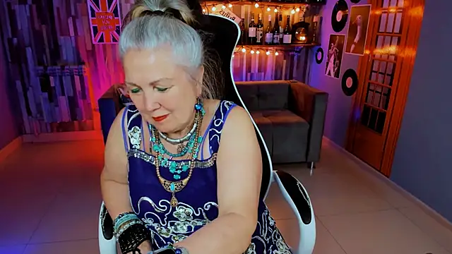 Snapshot of LilaMaharani chatting on 26, 6, 2026 LilaMaharani online show from 26, 6, 2026