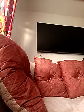 solopetalo online show from 4, 4, 2026