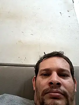 Snapshot of Edu5000 chatting on 1, 3, 2026 Edu5000 online show from 1, 3, 2026