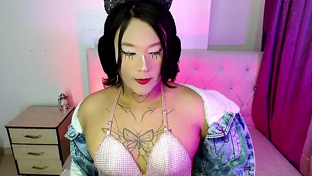 isadoraqueeen online show from 15, 4, 2026