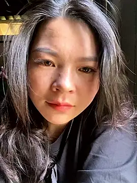 Annhiene online show from 3, 3, 2026