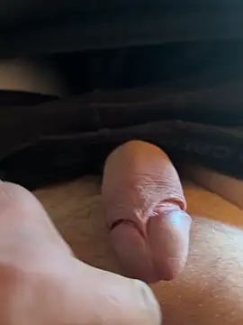 AlexFucklove online show from 8, 4, 2026