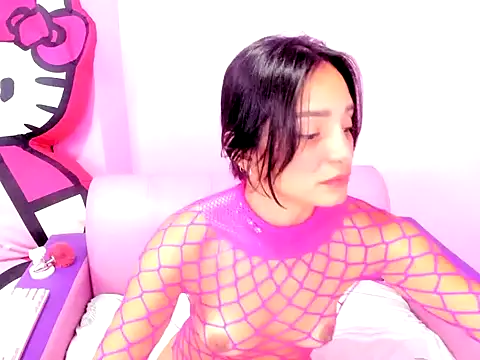 doll katiuska online show from 10, 3, 2026