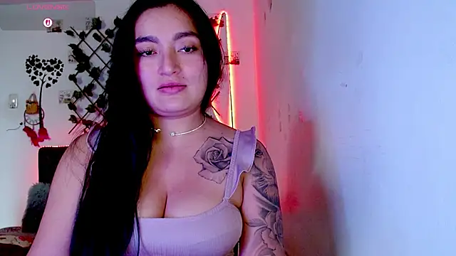 Snapshot of Hanna__Cute22 chatting on 3, 3, 2026 Hanna Cute22 online show from 3, 3, 2026