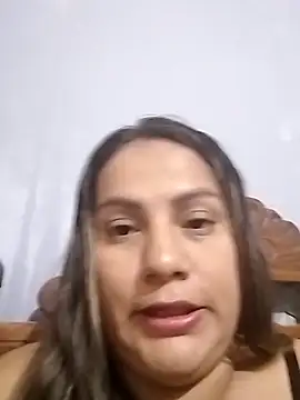 miasexytits online show from 2, 3, 2026