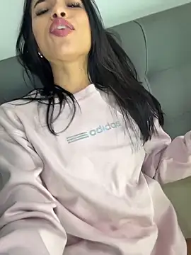 Bella Smithe online show from 27, 3, 2026