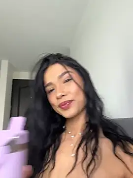 Snapshot of Bella_Smithe chatting on 18, 6, 2026 Bella Smithe online show from 18, 6, 2026