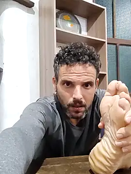 Mano-Lion online show from 2, 3, 2026