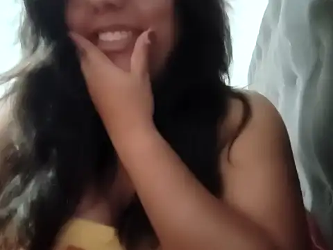 Snapshot of cqpricorni0 chatting on 4, 3, 2026 cqpricorni0 online show from 4, 3, 2026