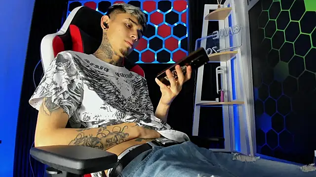 Max Hader  online show from 29, 3, 2026