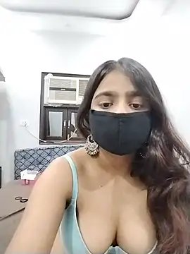 Snapshot of Ishaa_22 chatting on 25, 6, 2026 Ishaa 22 online show from 25, 6, 2026